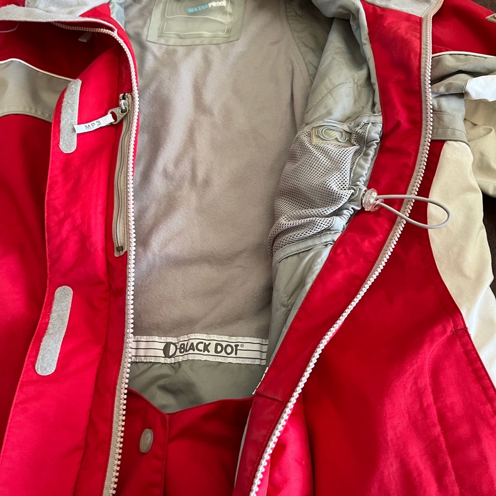 Black Dot Red Jacket Size Small